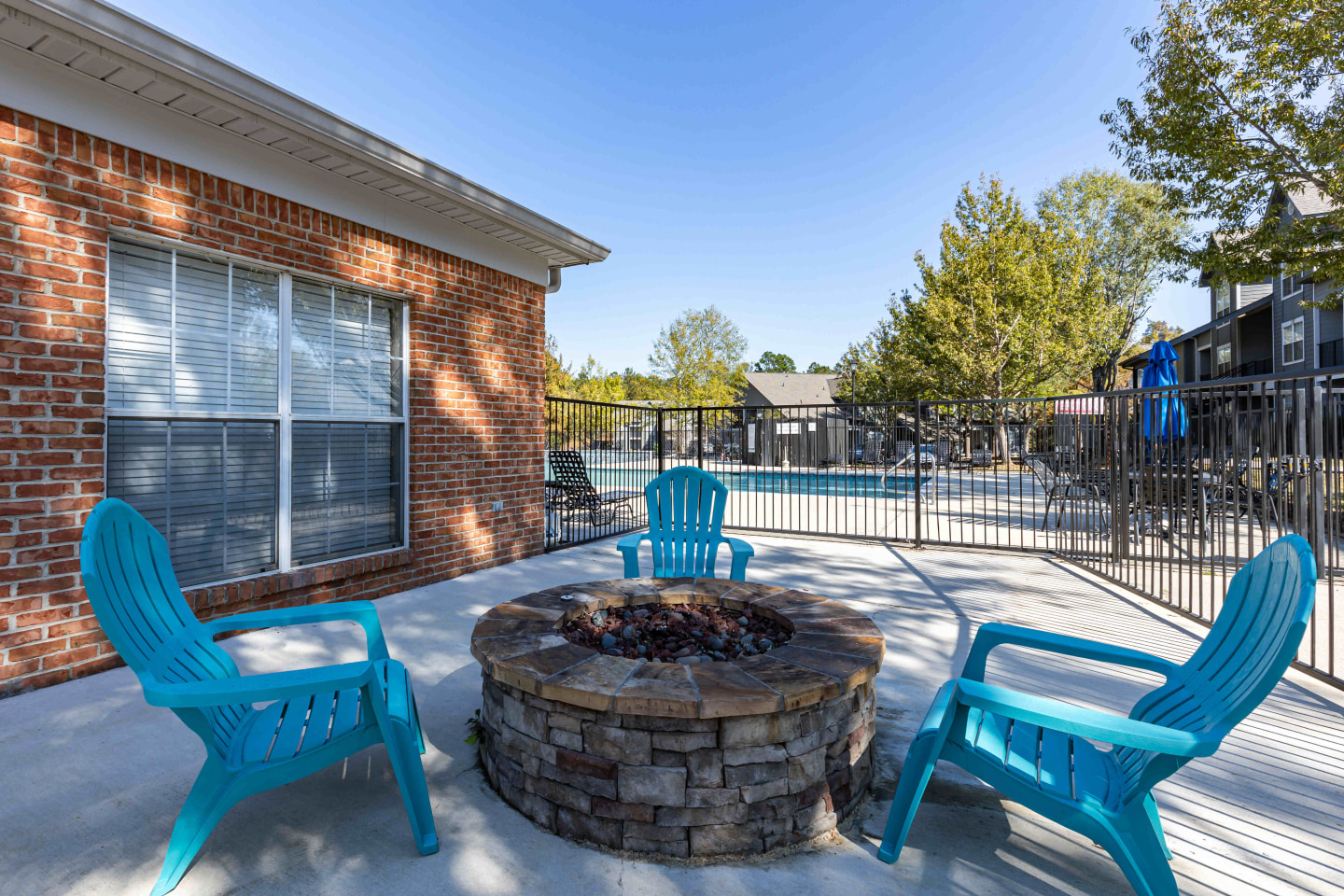 Twin Oaks Image 7