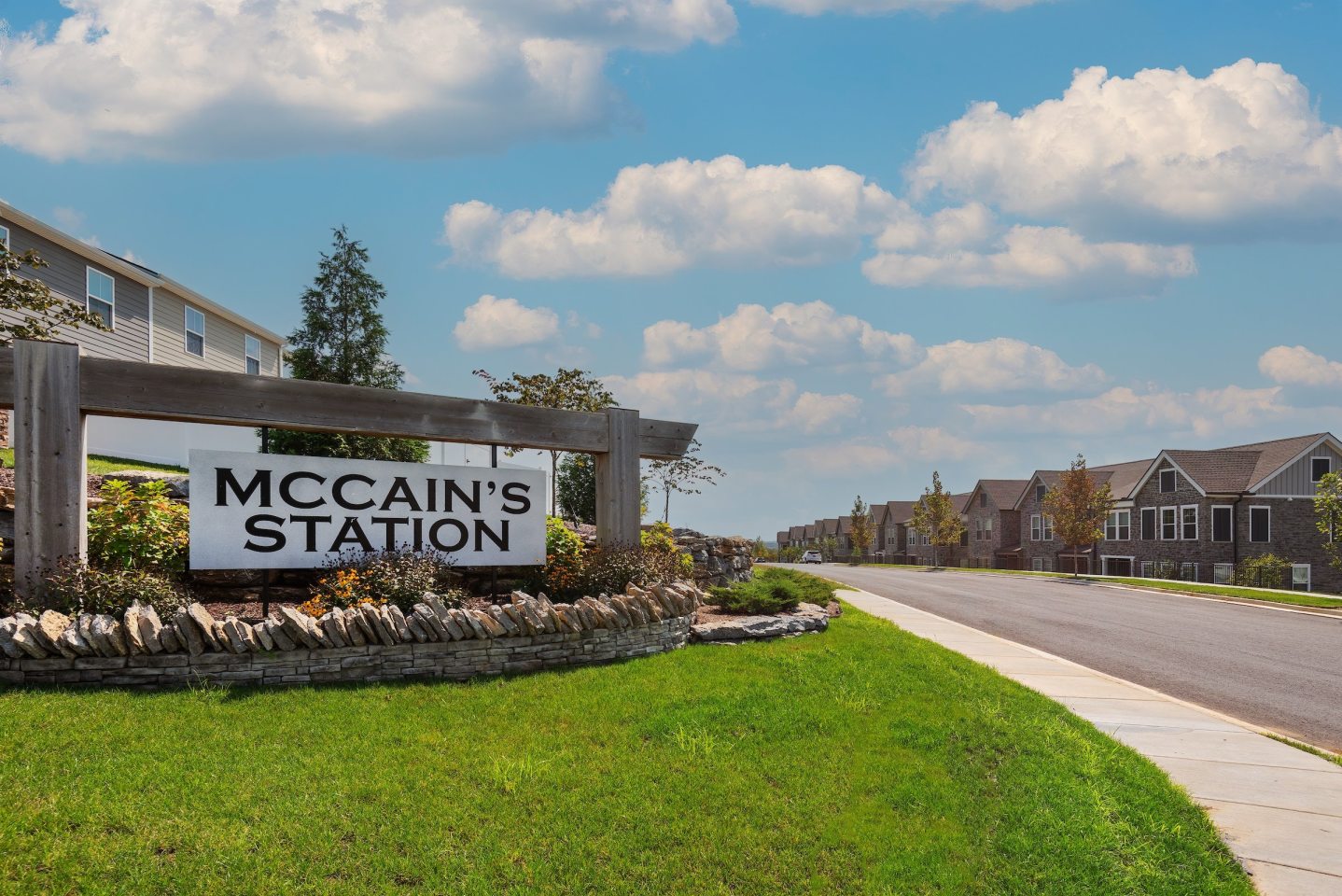 Statler at McCain's Station Image 92
