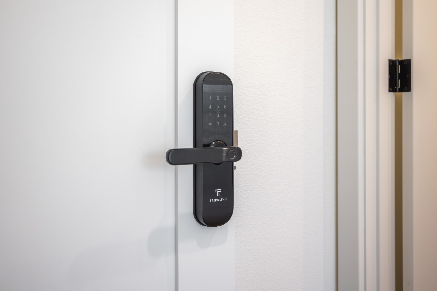 1458 W 37th Street - Co-Living Housing Image 17