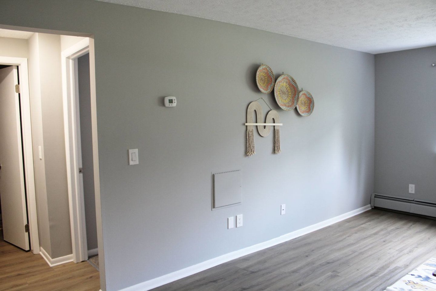 Highview Manor Apartments Image 8