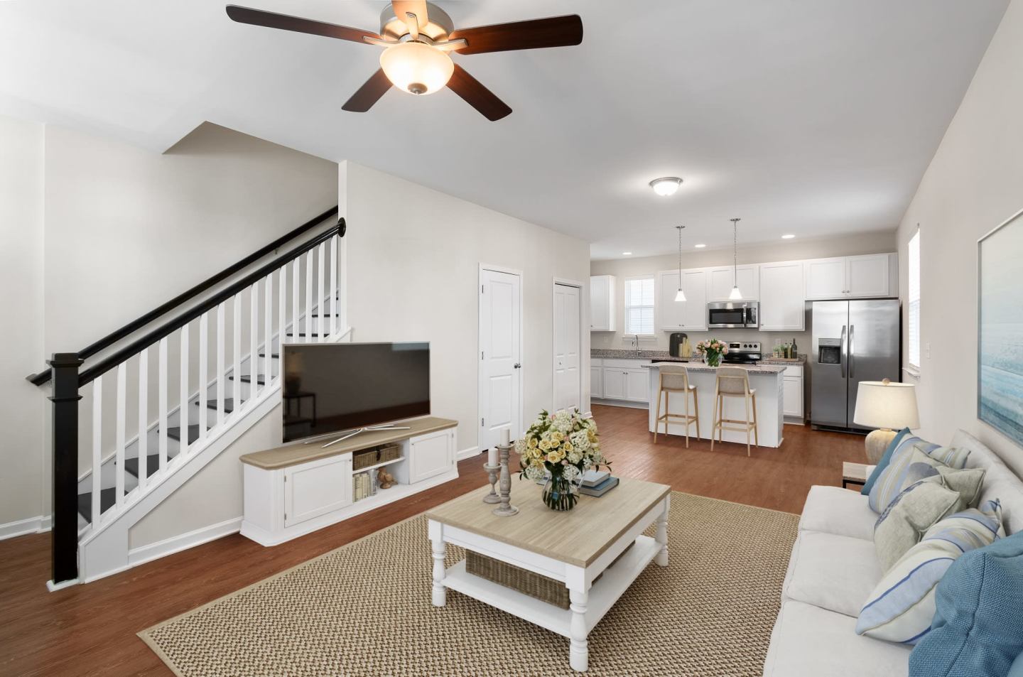 Seaglass Cottage Apartment Homes Image 14