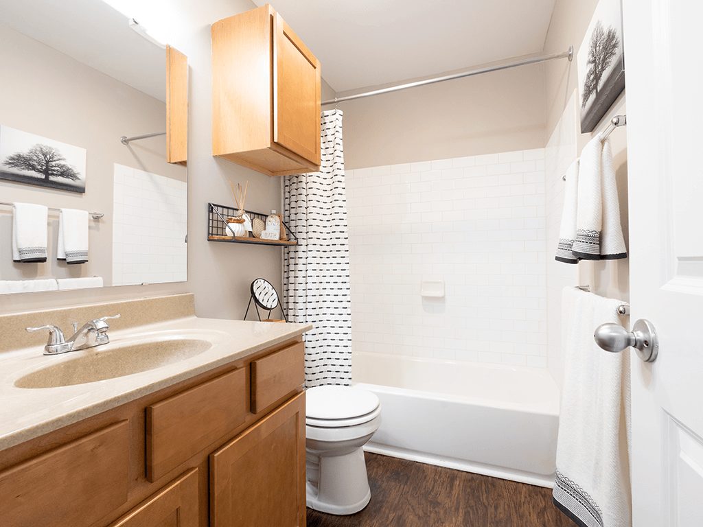 Westminster Apartments & Townhomes Image 9