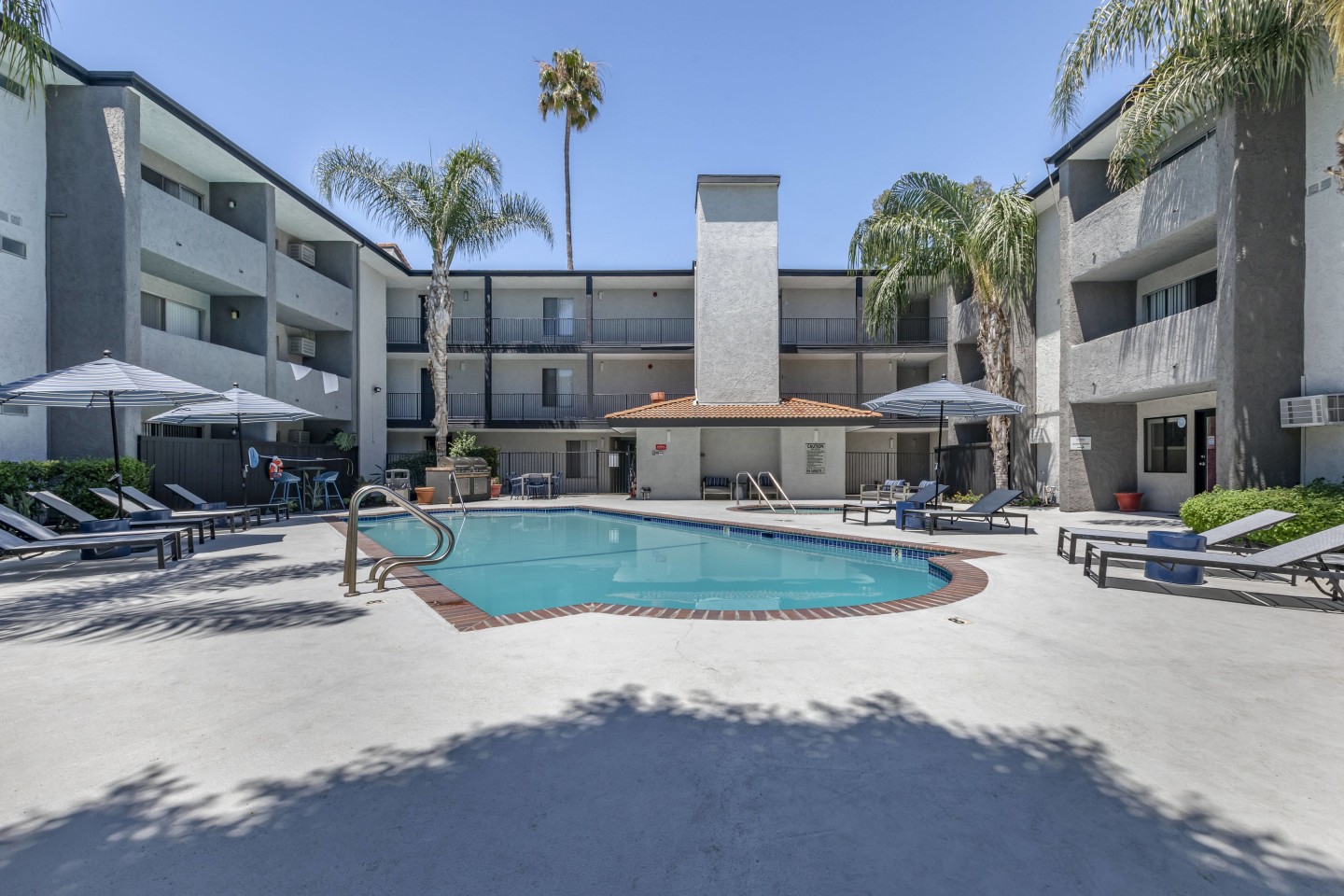 Northview-Southview Apartments Image 6