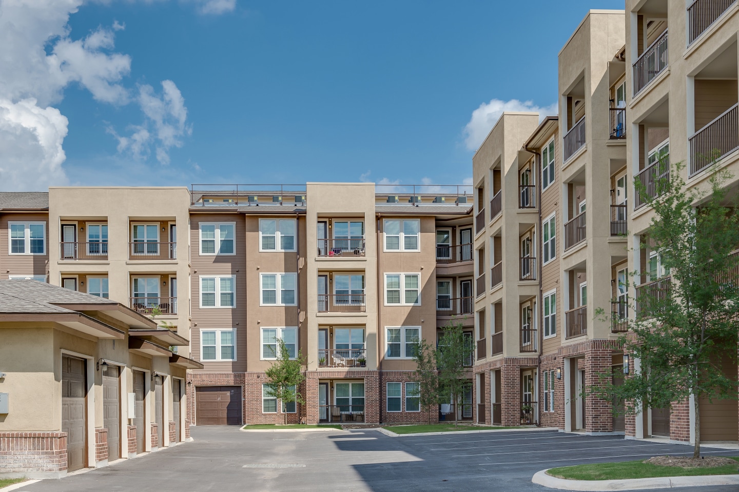 The Vance at Huebner Oaks Image 11