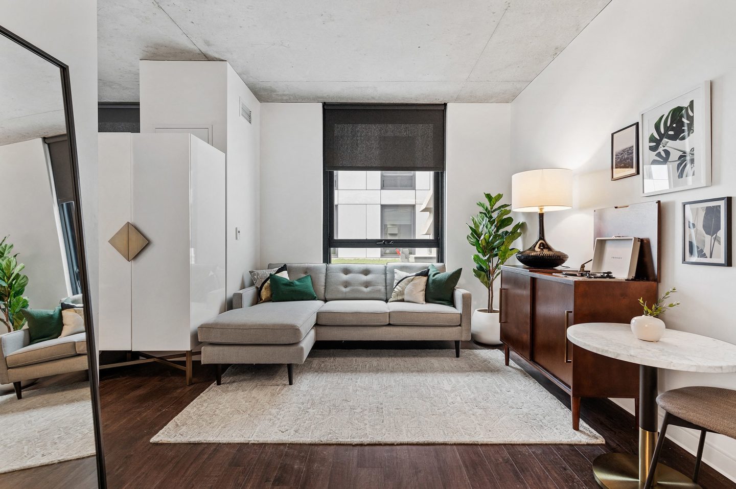 Panorama Apartments Image 39