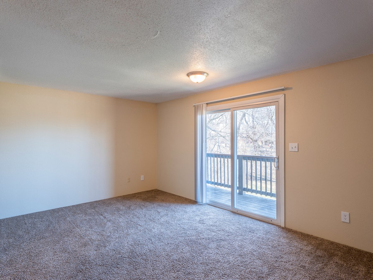 Skyline Apartments Image 34