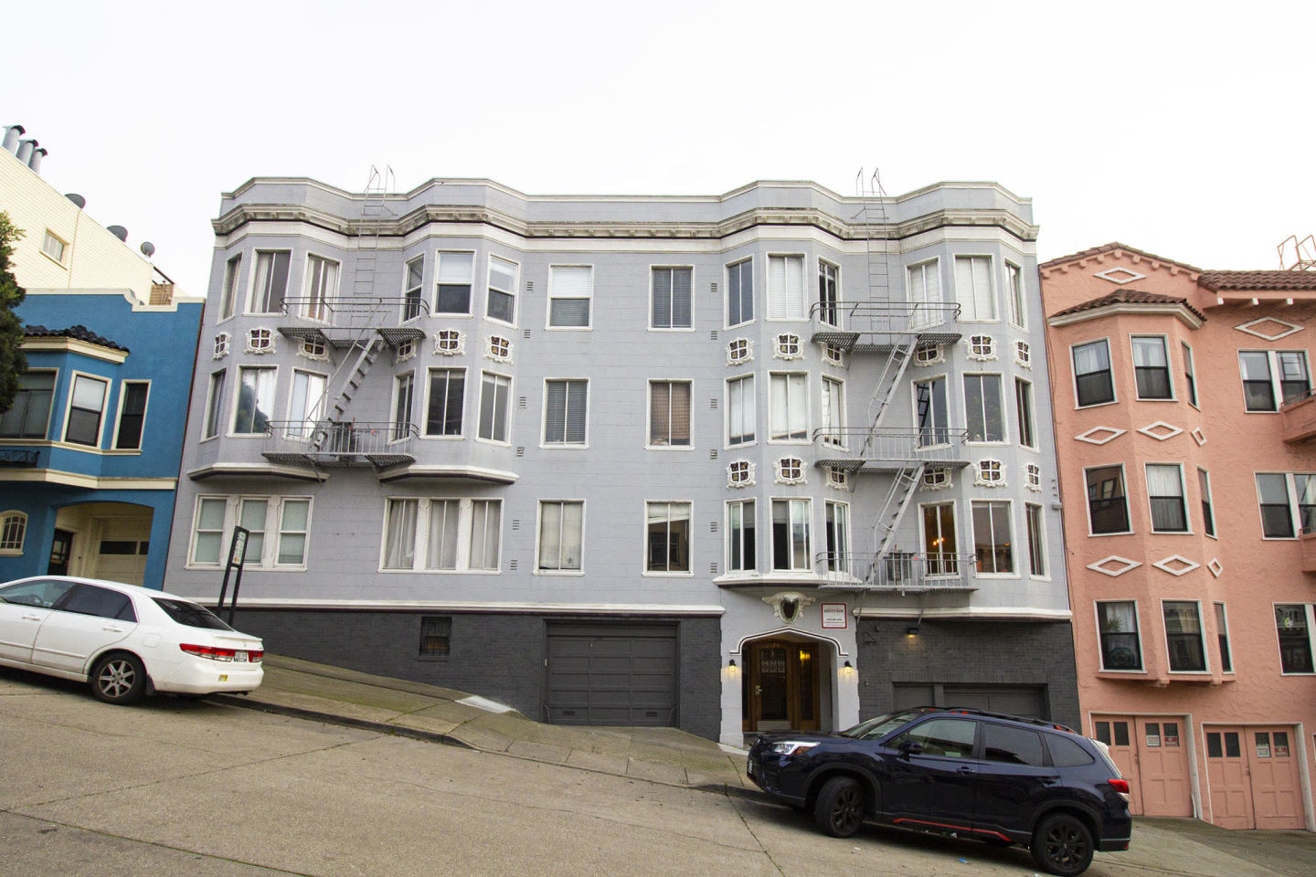 1125 BROADWAY Apartments Image 10