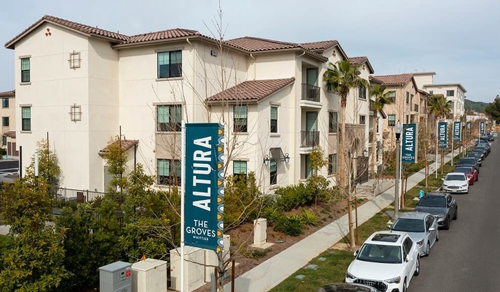 Altura at the Groves Image 1