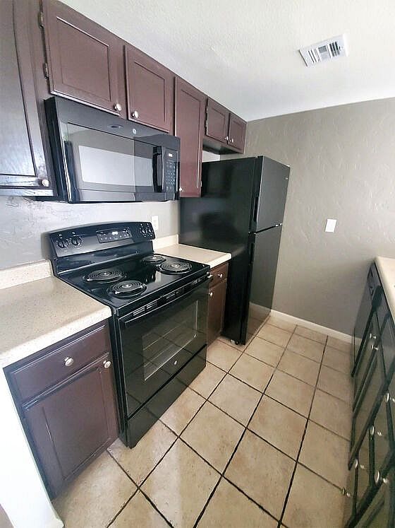 21 Rock Apartments Image 16