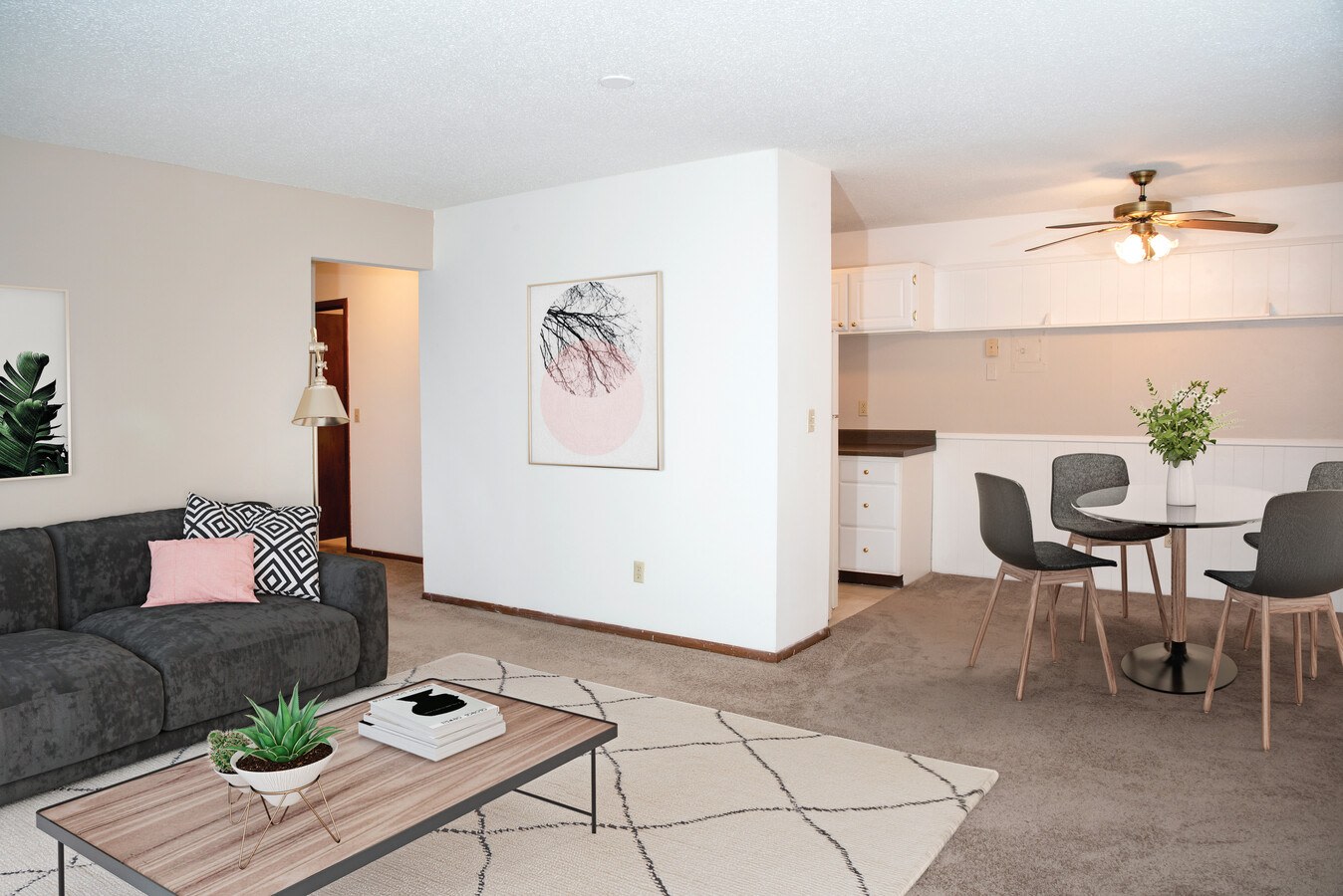 Burgundy & Hillsboro Apartments Image 1