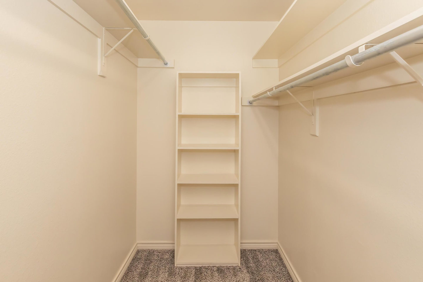 Parkside Apartments Image 25