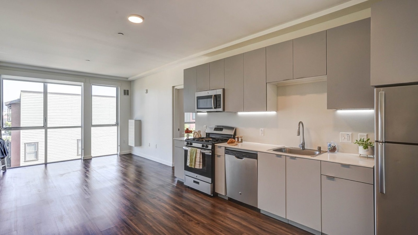 4801 Shattuck Image 30