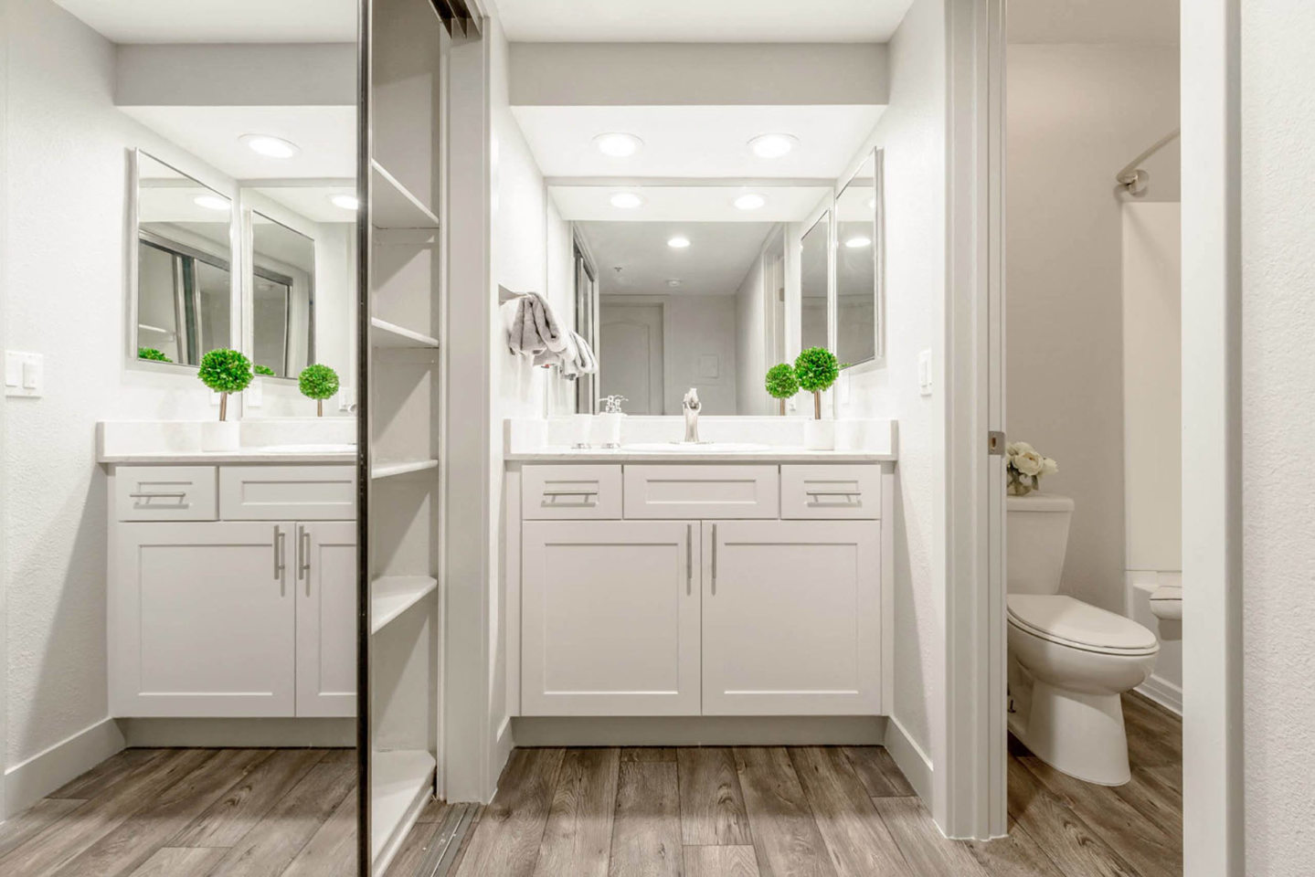 Sendero Huntington Beach Image 7