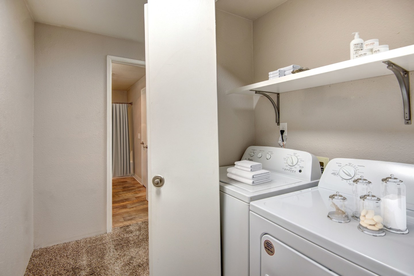 Wellington Apartment Homes Image 14