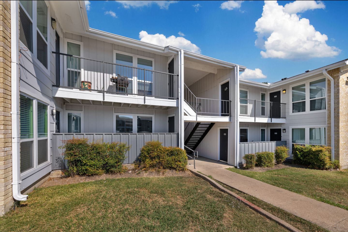 Nova Apartment Homes Image 4