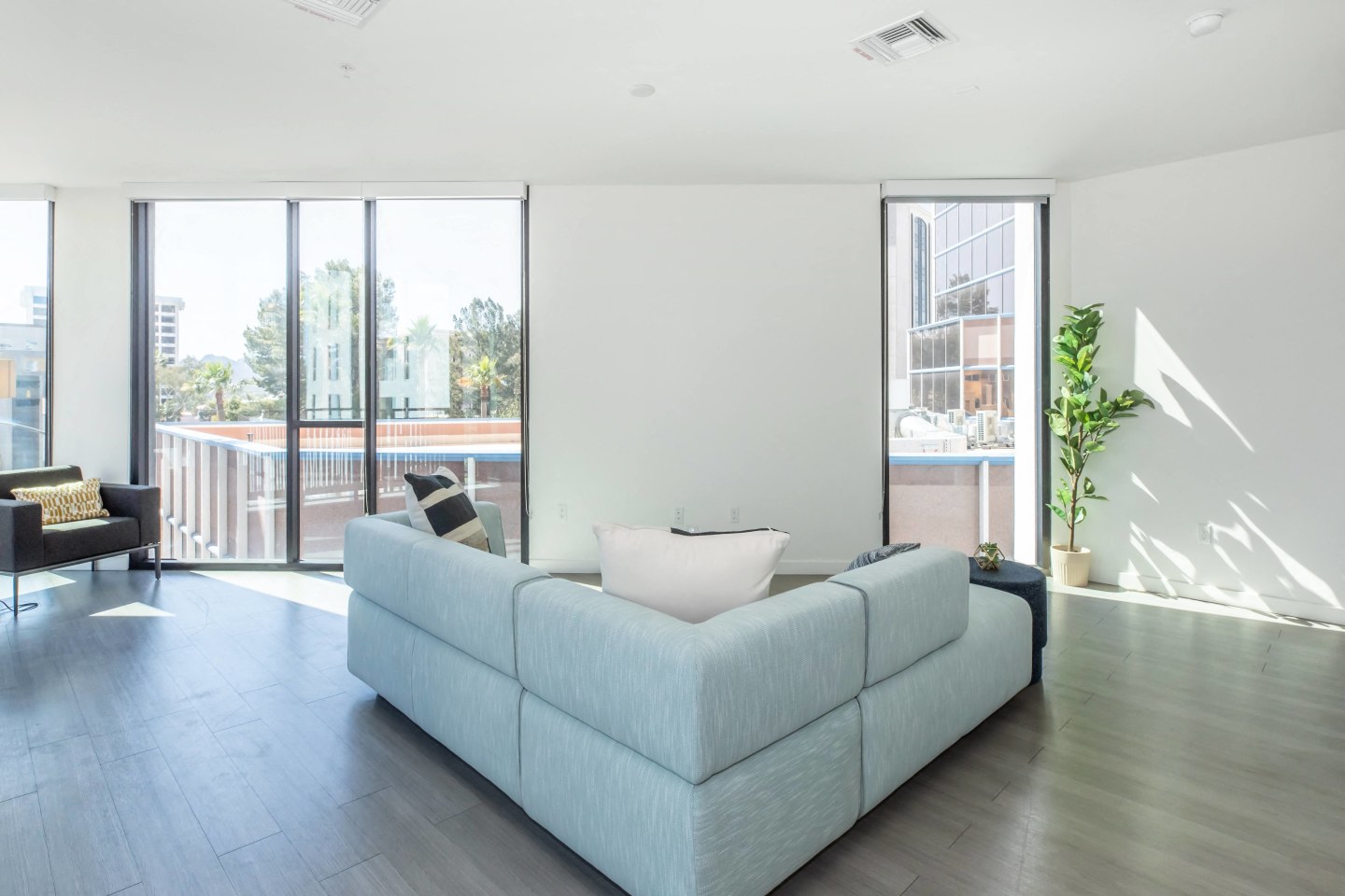 RendezVous Urban Flats Image 4