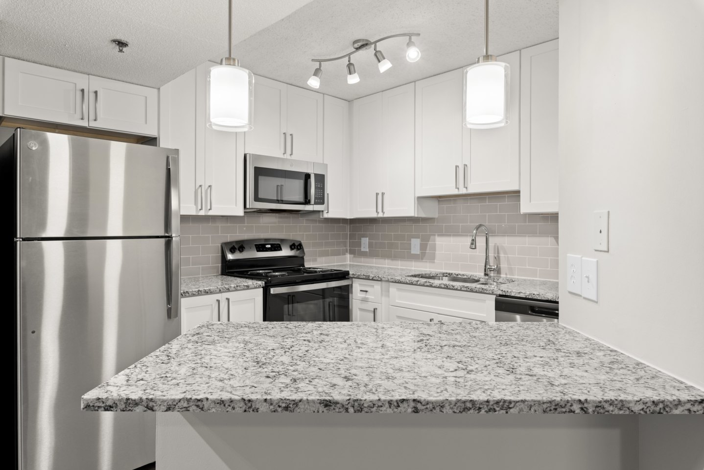 Cortland Uptown Buckhead Image 8