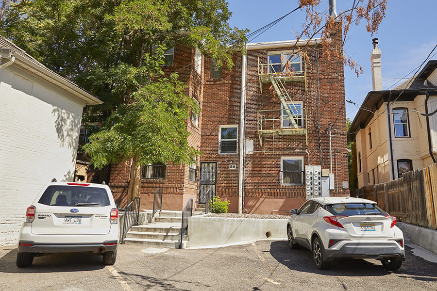1071 Marion Street Image 8