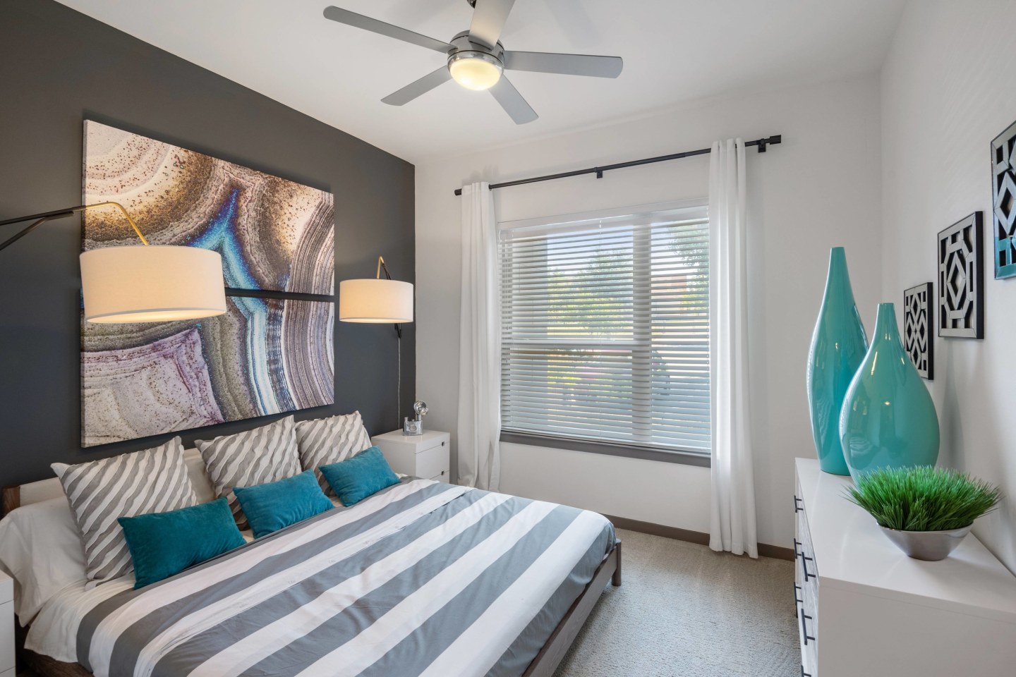 VV&M Apartments Image 6