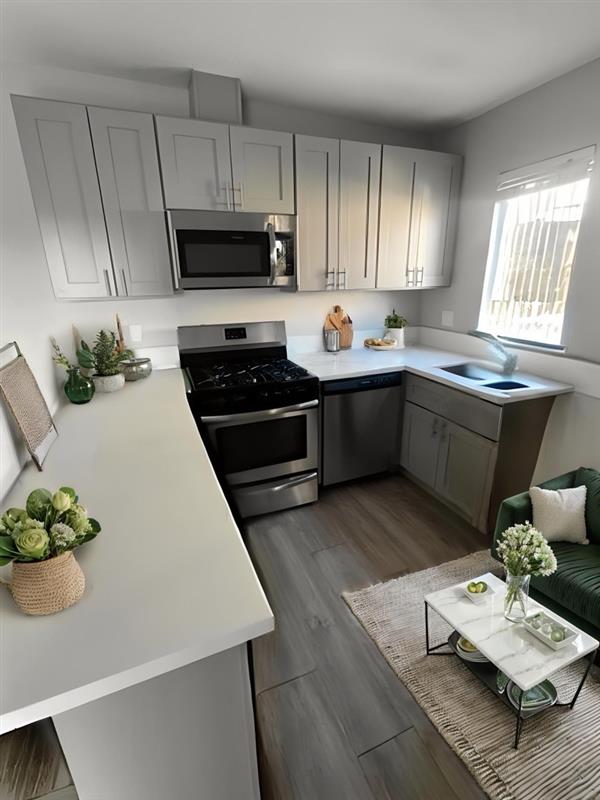 Federal Apartments Image 13