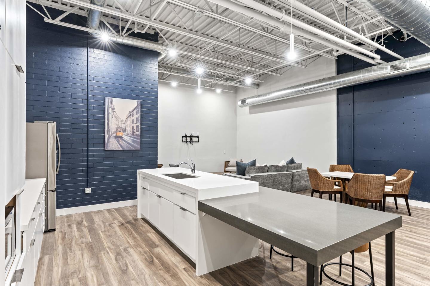 Brickside Heights Image 22