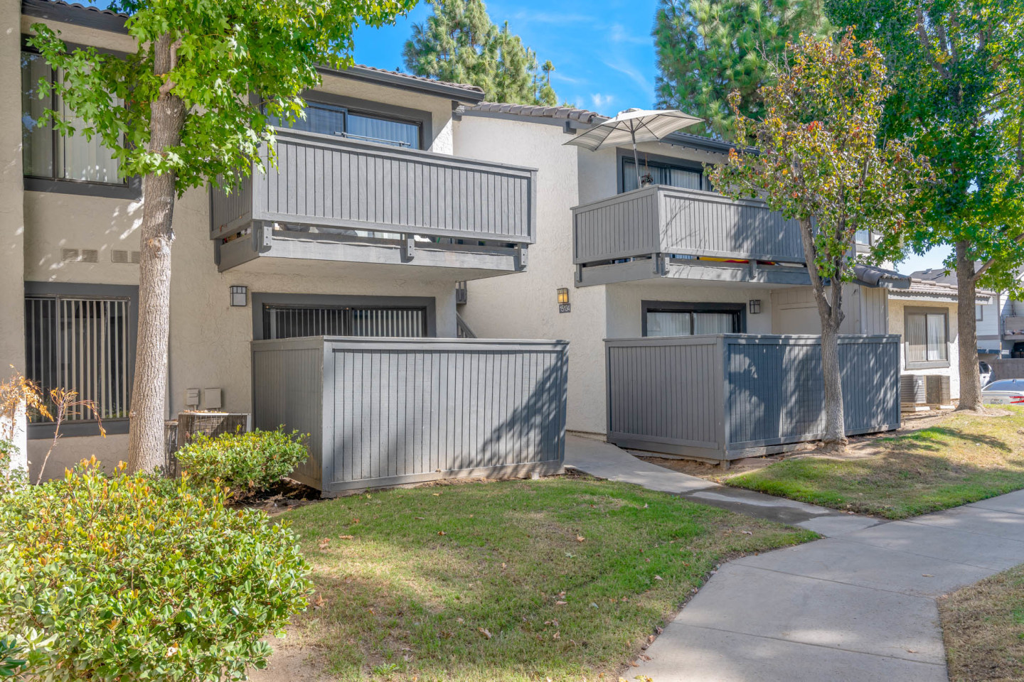 Shoreline Apartments Image 6