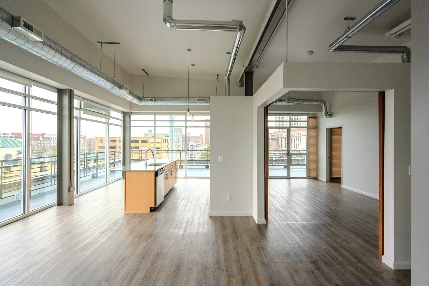 Baltimore Station Image 16