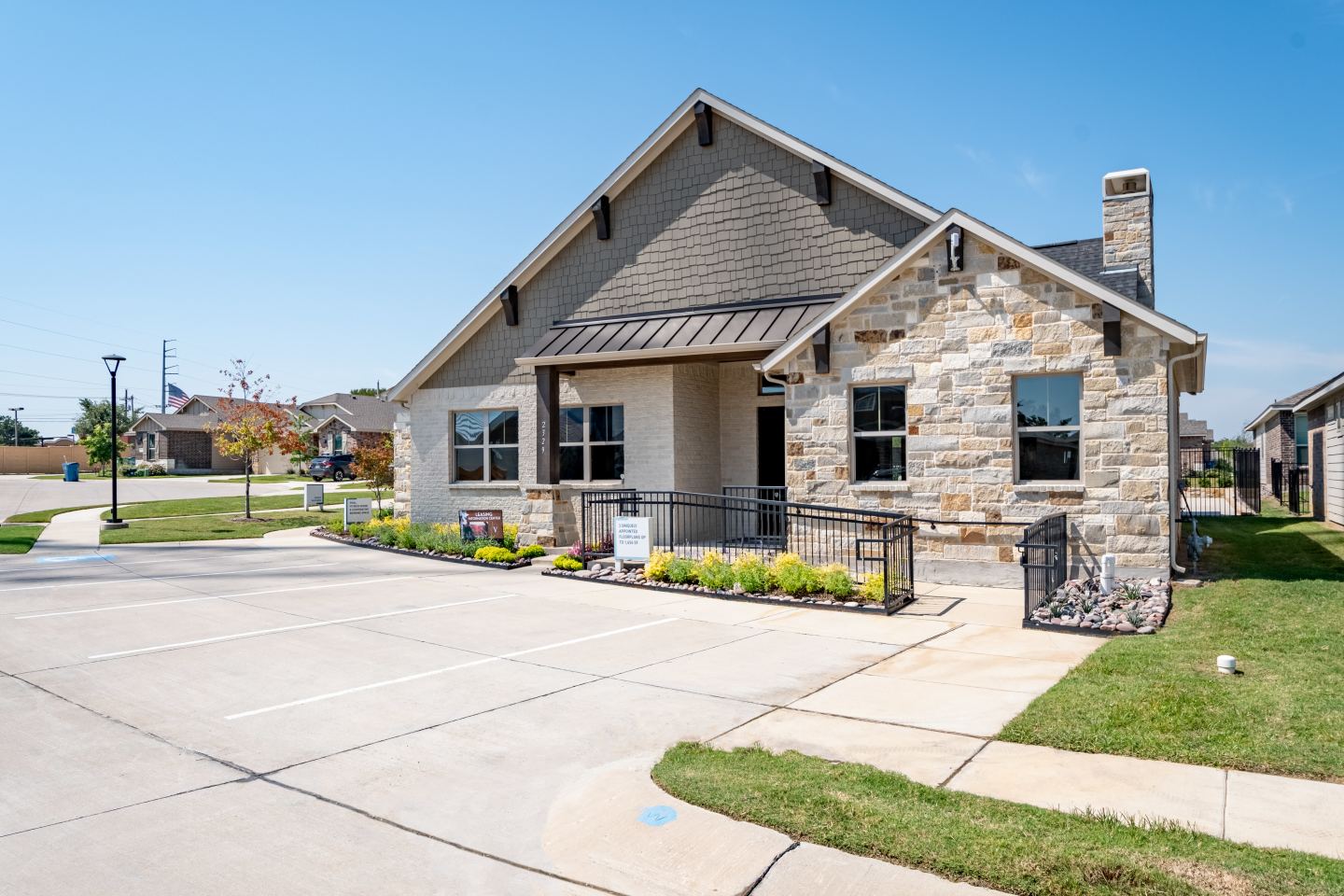 Villas at Rockbrook Image 16