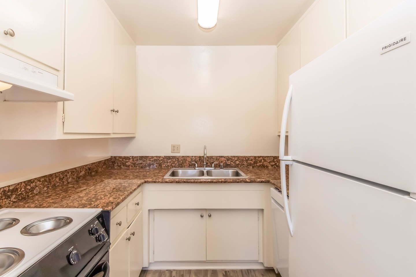 Ocean West Apartments Image 23