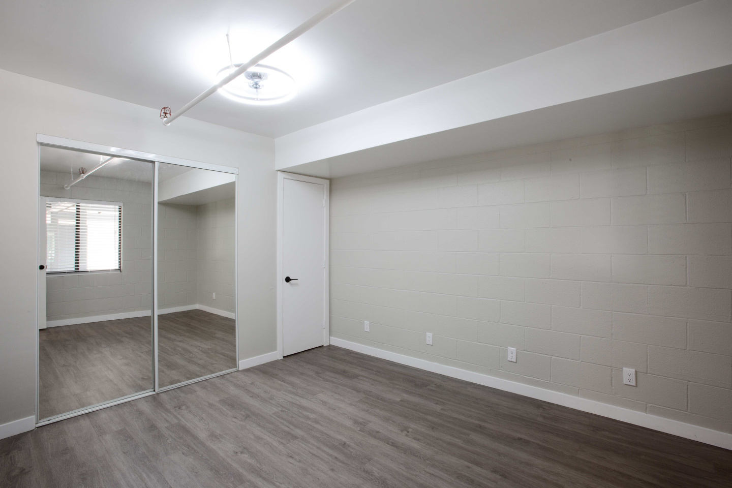 University Lofts - Student Housing Image 18