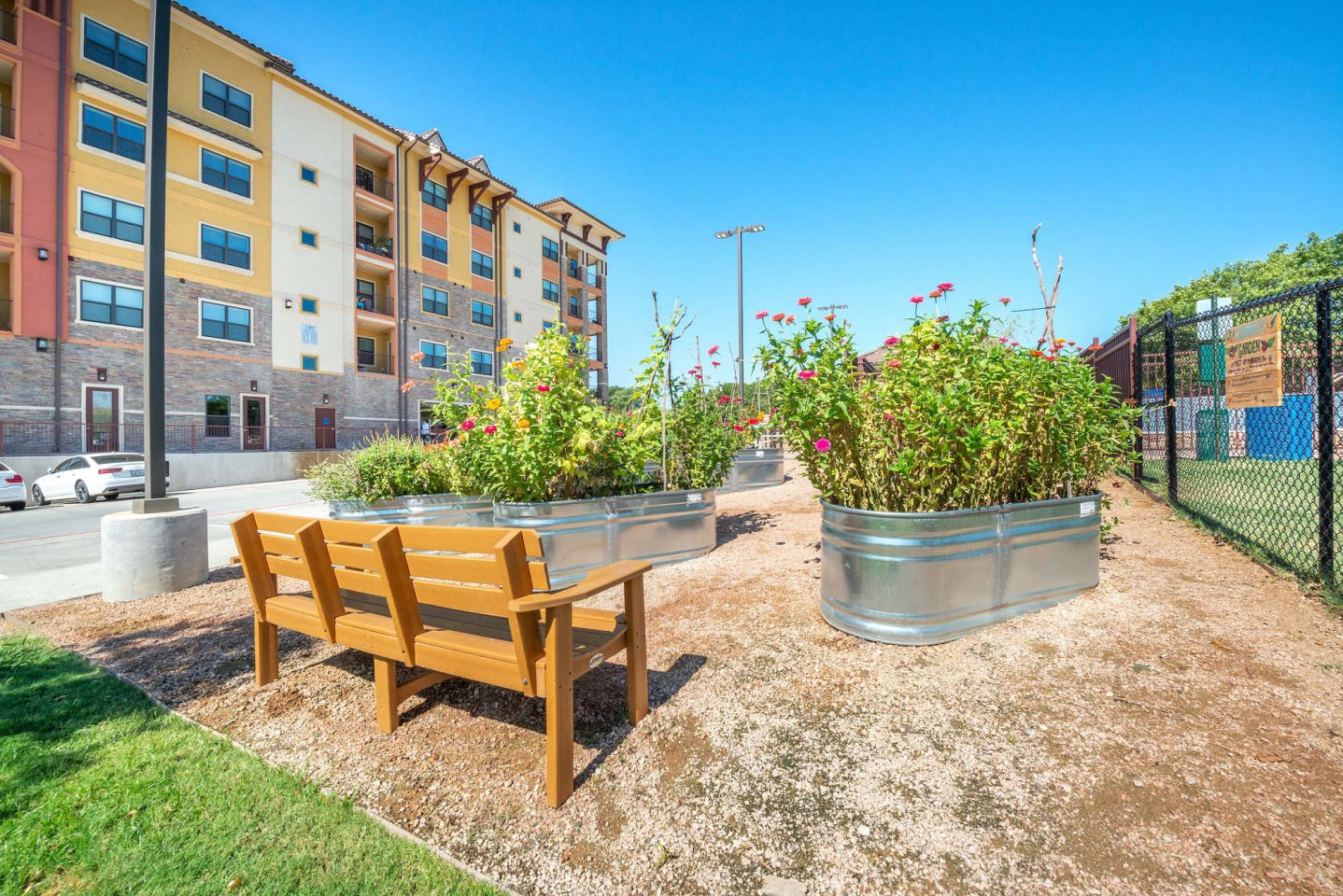 Lakeview Image 24