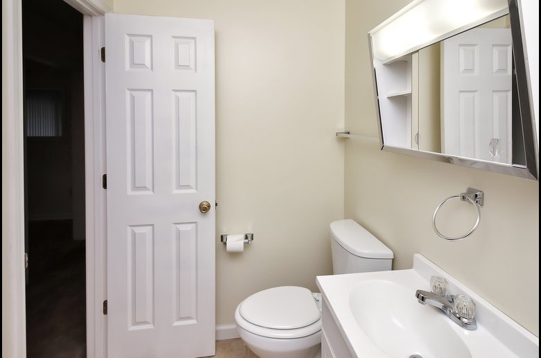 East Bay Apartments Image 6