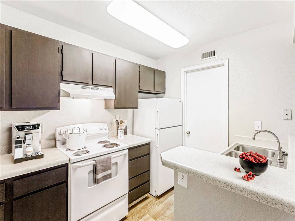 James Pointe Apartments Image 129