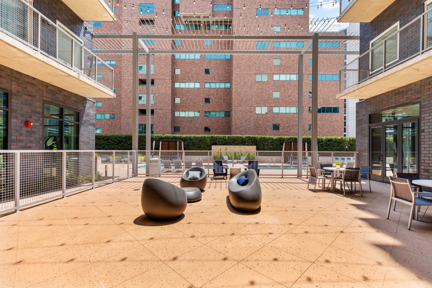 Miro Image 30