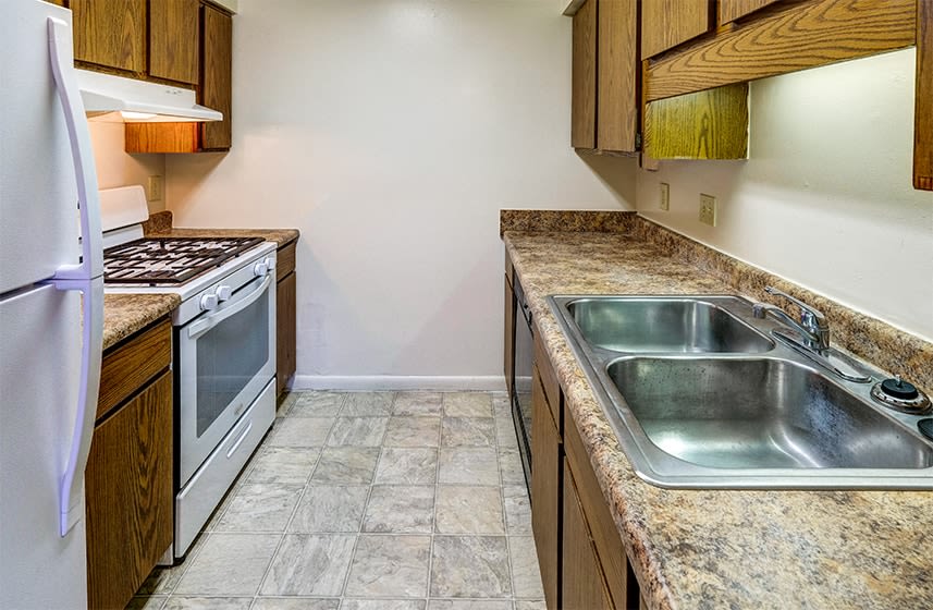 Briarwood Apartments Image 2