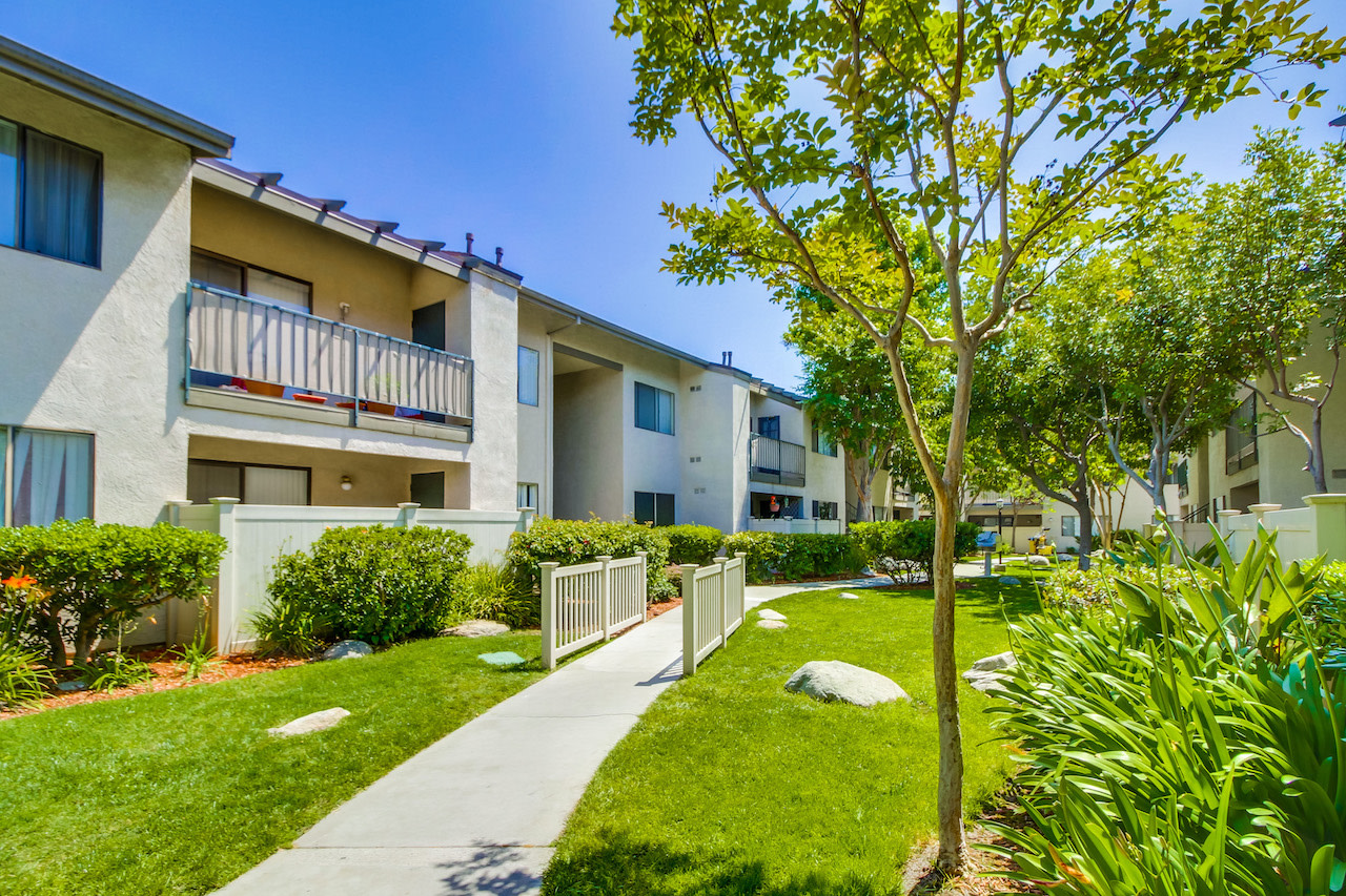 Harbor Cliff Apartments Image 10
