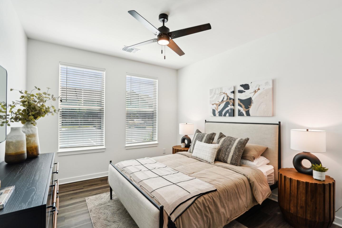 The Pullman Luxury Apartment Homes Image 119