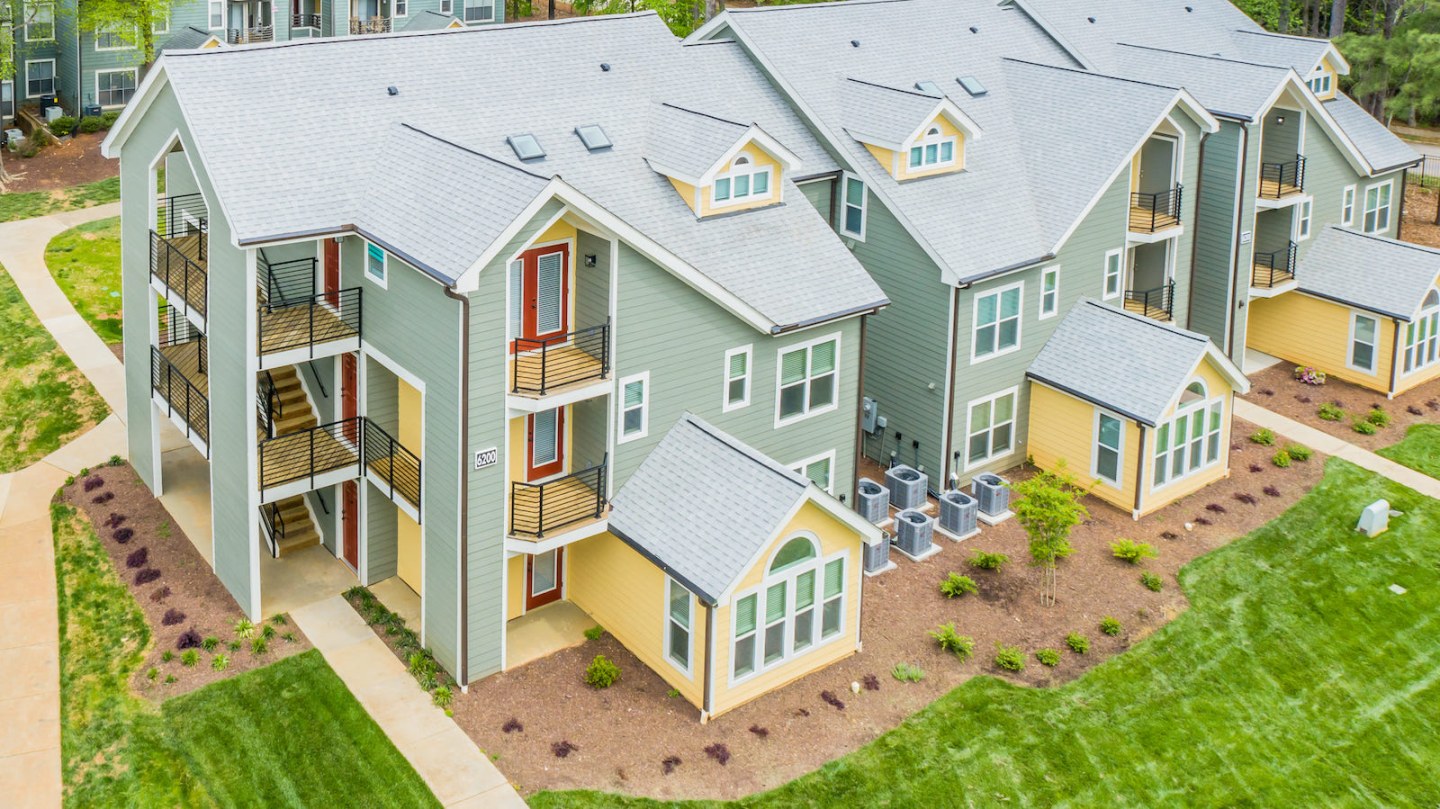 Regency Place Image 36