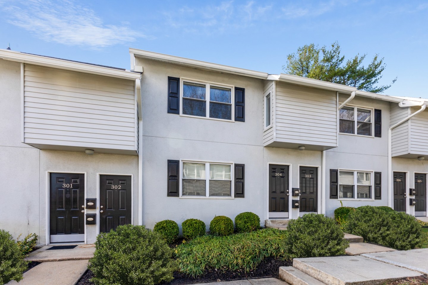 Westgate Village Apartments Image 12