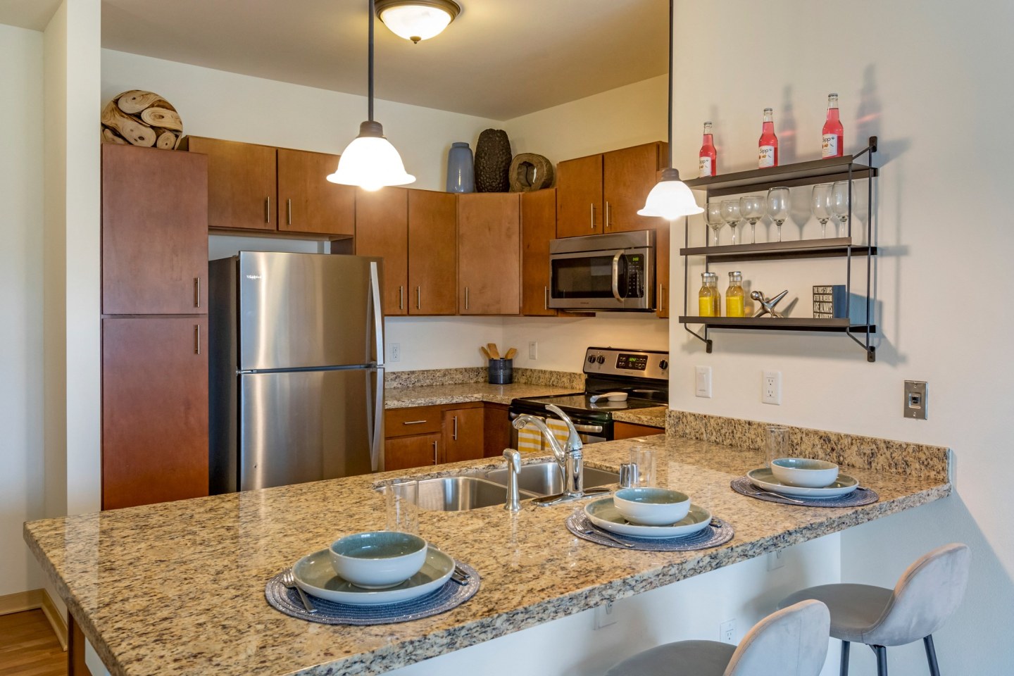 The Enclave Luxury Apartments Image 19