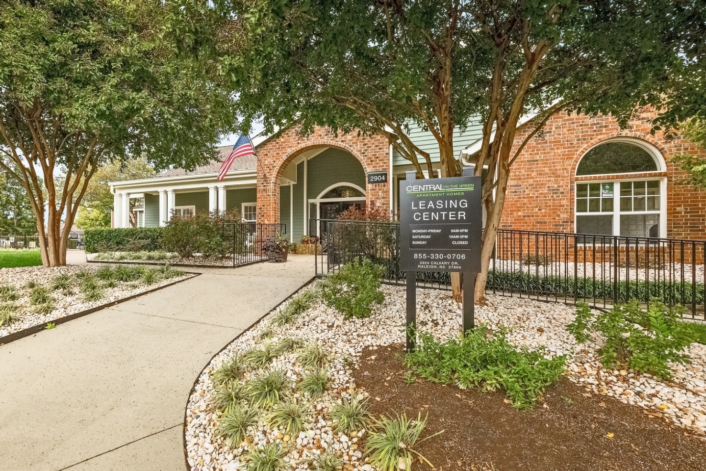 Affordable Housing - Central on the Green Apartment Homes Image 38
