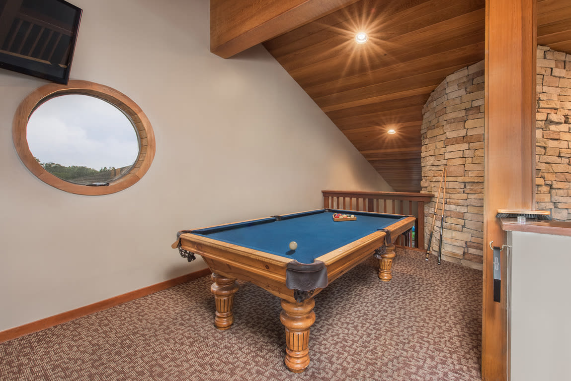 The Lodge of Overland Park Image 9