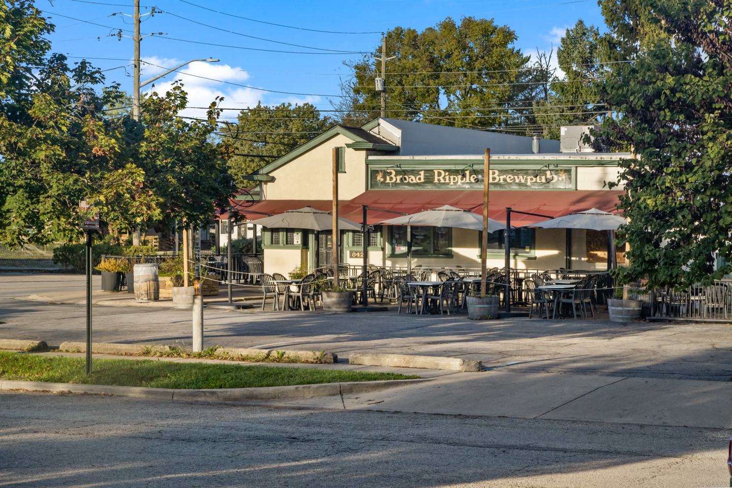 Monon Living Image 107