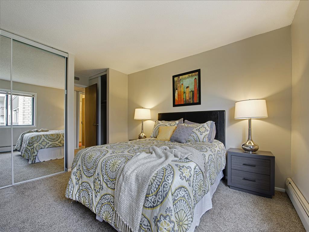 Oakwood Apartments Image 6