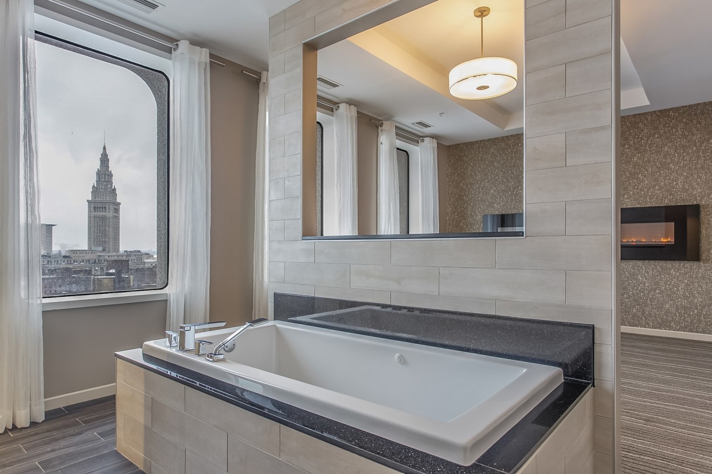 Iconic Living at The 9 Image 10