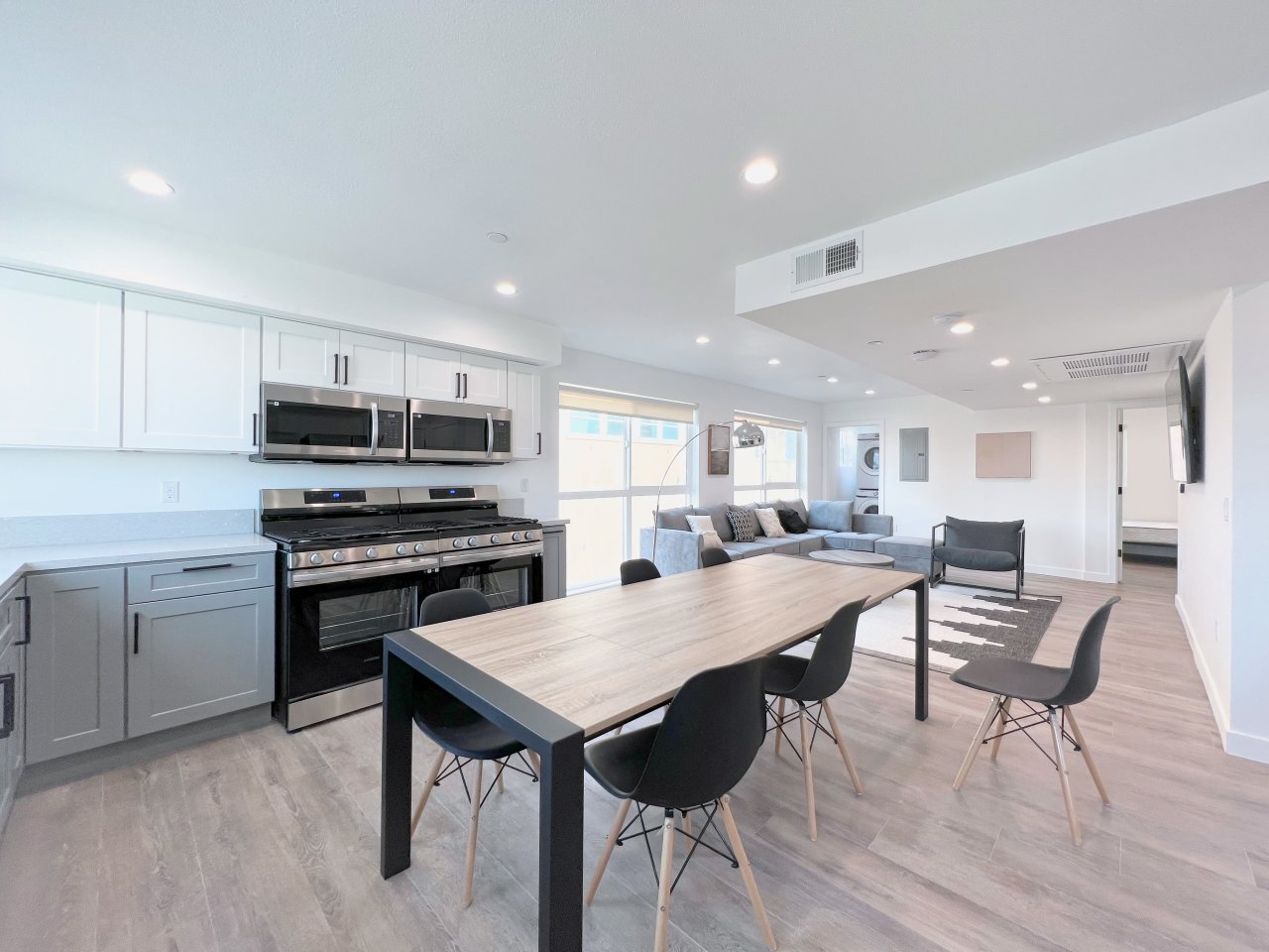 1366 W 35th Street - Co-Living Image 6
