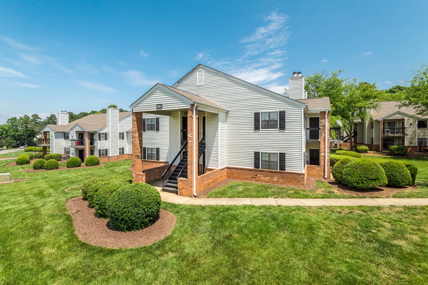 Crystal Village Apartments Image 4