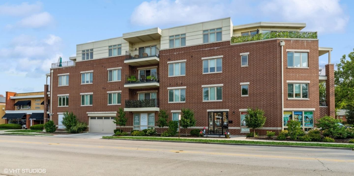Vine Place Apartments Image 2