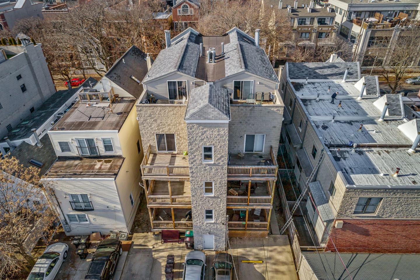 2735 N Wayne Ave Image 2