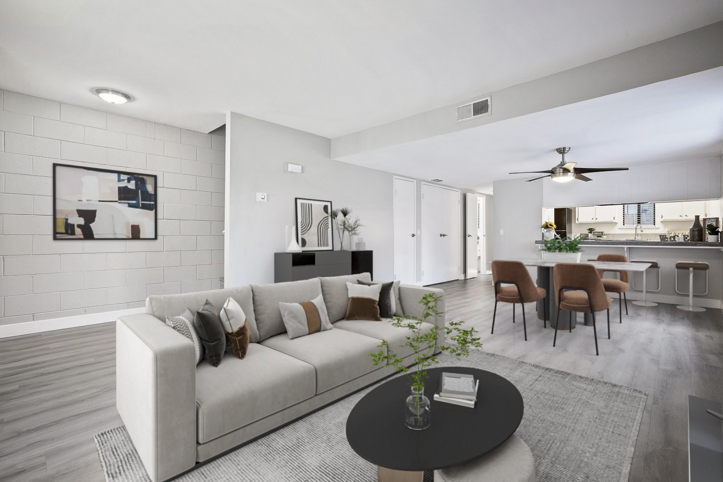 Riverwoods Apartments Image 2